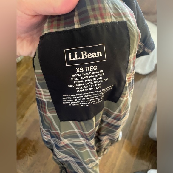 L.L. Bean Quilted Riding Jacket - Picture 3 of 5